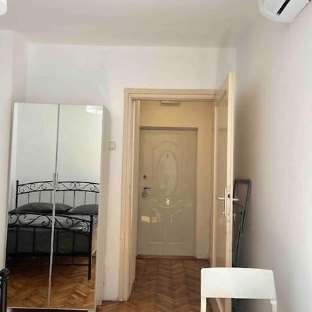Central Home In Beograd Ngoại thất bức ảnh