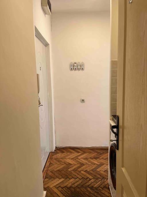 Central Home In Beograd Ngoại thất bức ảnh